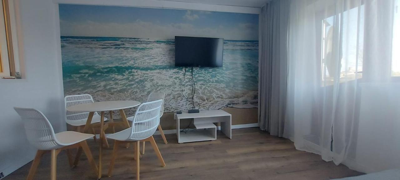 Apartament 2 Camere Sulina Bagian luar foto