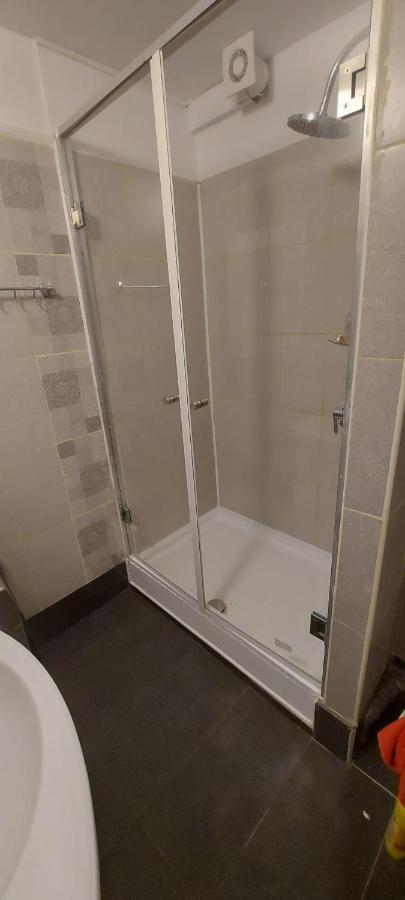 Apartament 2 Camere Sulina Bagian luar foto