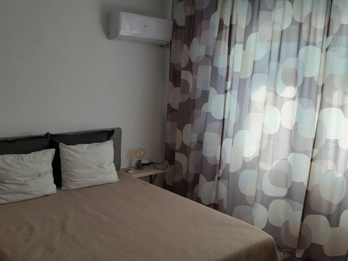 Apartament 2 Camere Sulina Bagian luar foto